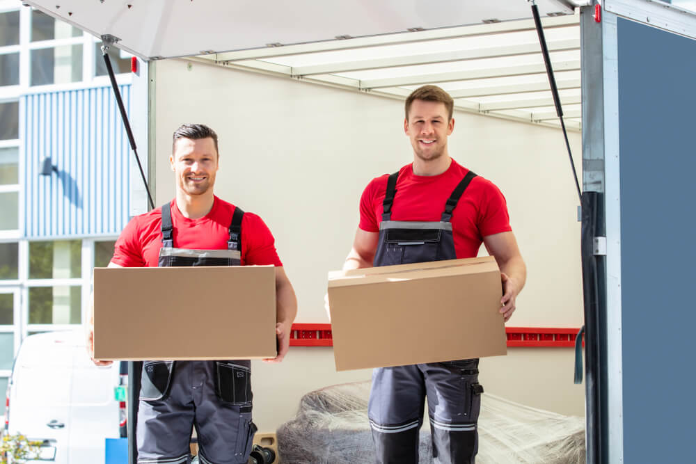 Local Moving Cost